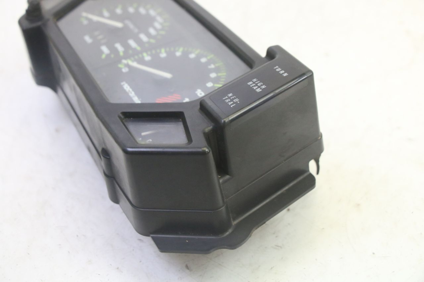 photo de COMPTEUR  KAWASAKI GPX R WARBIRD 600 (1988 - 1993) - Vue produit