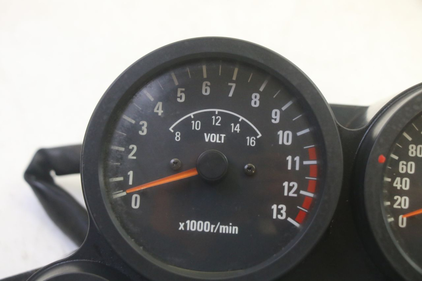 photo de COMPTEUR  KAWASAKI GPZ RX 1000 (1986 - 1988) - Détail de la pièce