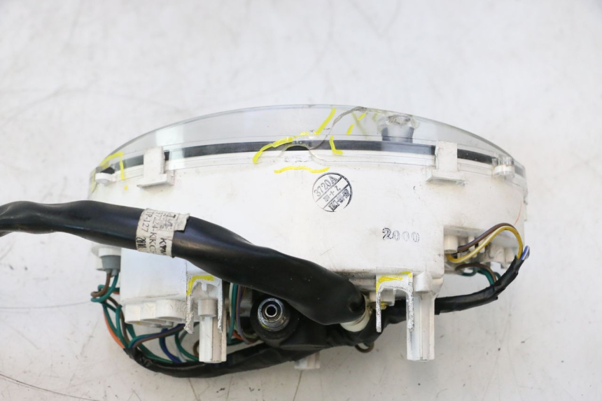 photo de COMPTEUR  KYMCO GRAND DINK 125 (2008 - 2014) - État de surface