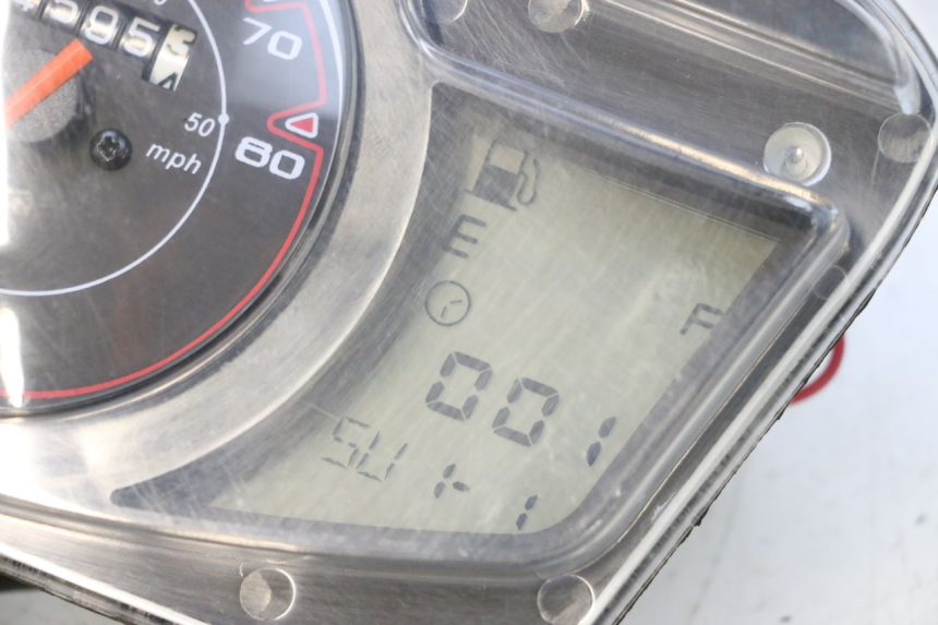 photo de COMPTEUR TNT MOTOR GRIDO 2T 50 (2010 - 2019) - Détails caractéristiques