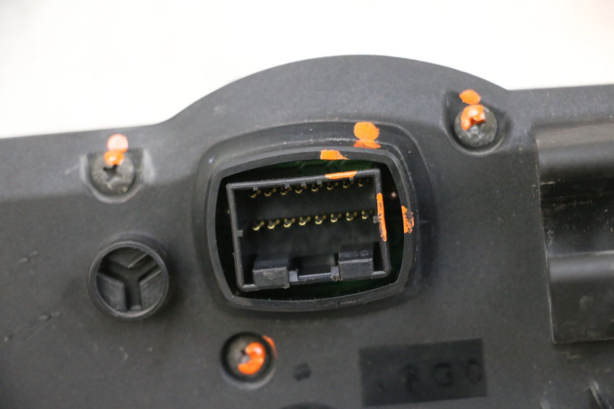 photo de COMPTEUR  SUZUKI GSXR GSX-R 1000 (2003 - 2004) - Détail de la pièce