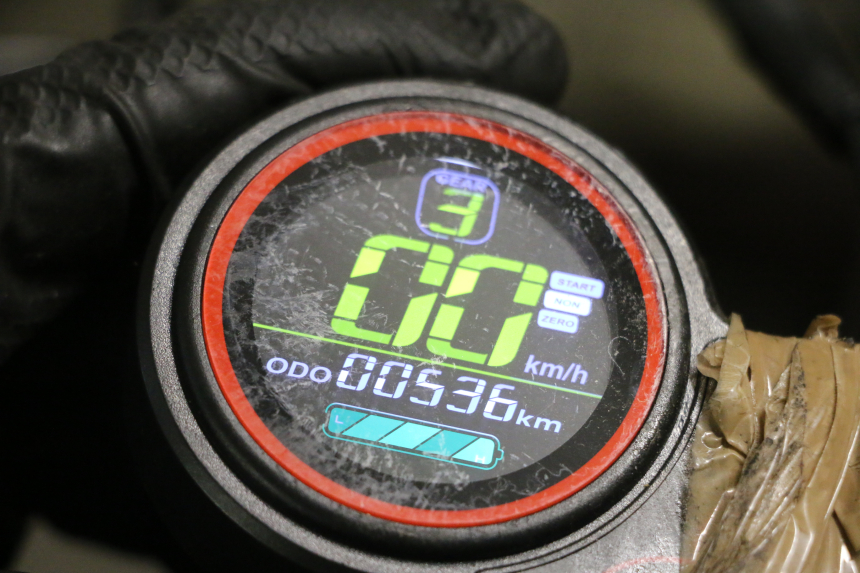 photo de COMPTEUR  HITWAY H5 1