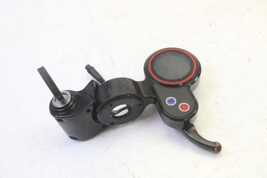 photo de COMPTEUR  HITWAY H5 1