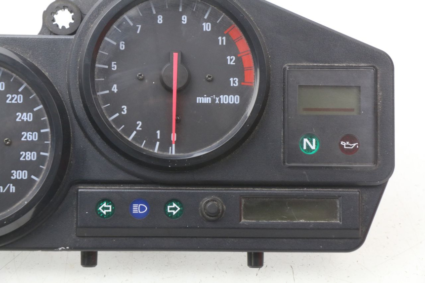 photo de COMPTEUR  HONDA CBR 919 RR FIREBLADE 900 (1998 - 1999)