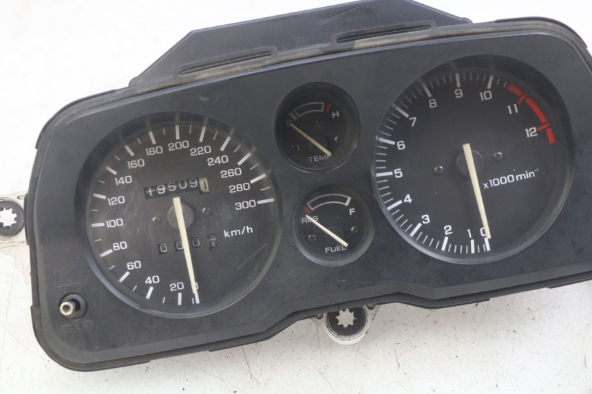 photo de COMPTEUR HONDA CBR F SC25 1000 (1989 - 1992)