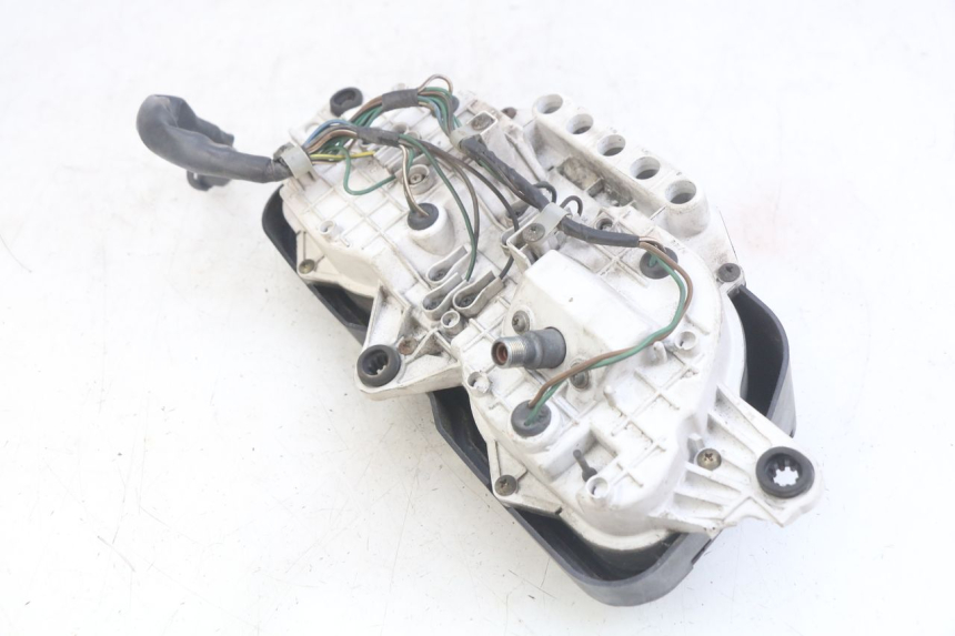 photo de COMPTEUR HONDA CBR F SC25 1000 (1989 - 1992)