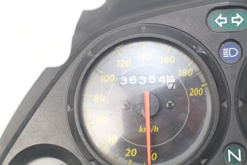 photo de COMPTEUR  HONDA CBR R 125 (2003 - 2006)