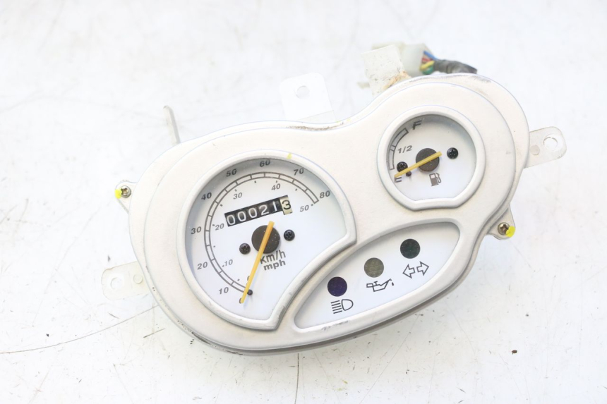photo de COMPTEUR  KEEWAY HURRICANE 50 (2006 - 2019) - Vue principale