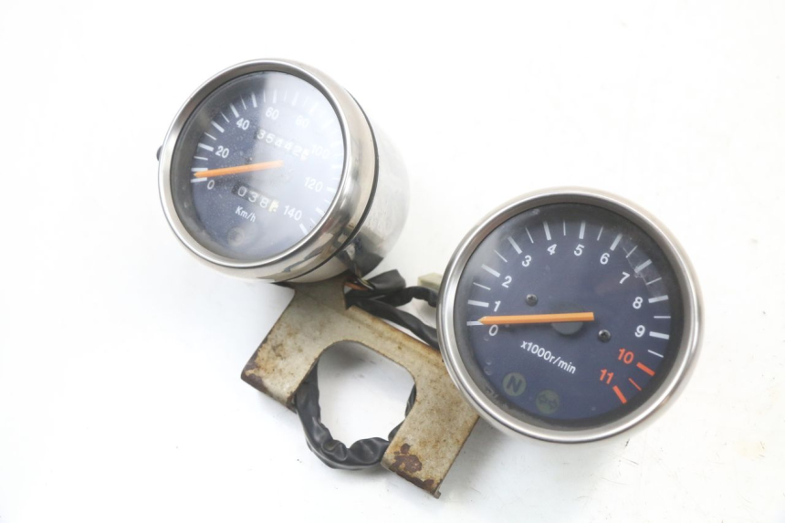 photo de COMPTEUR  HYOSUNG GF 125 (2001 - 2005)