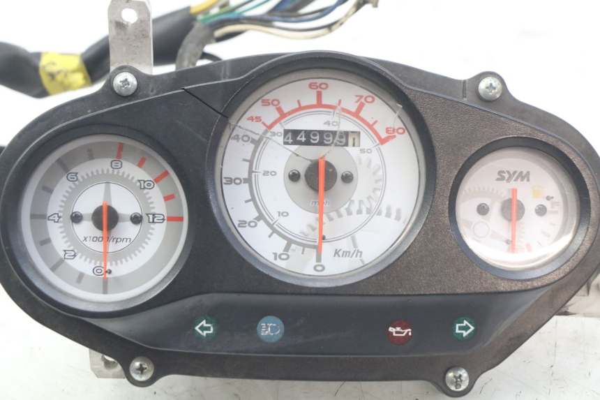 photo de COMPTEUR SYM JET EURO X 2T 50 (2003 - 2007) - Points de fixation