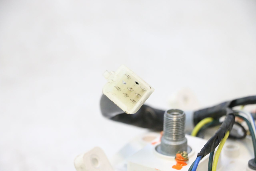 photo de COMPTEUR PEUGEOT KISBEE 4T 50 (2018 - 2022) - État de surface