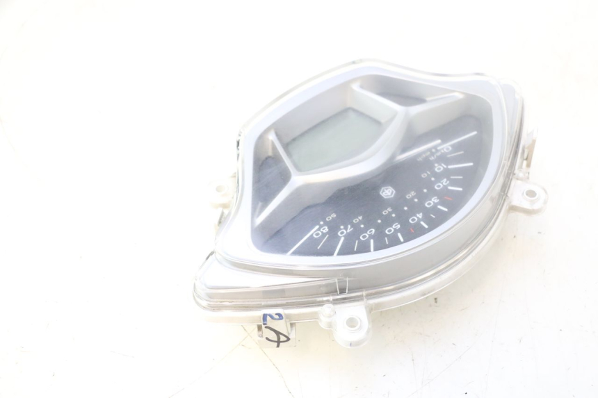 photo de COMPTEUR PIAGGIO LIBERTY IGET 4T 50 (2015 - 2020) - Photo complémentaire