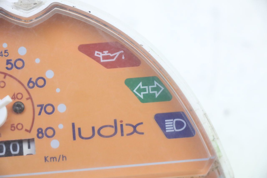 photo de COMPTEUR PEUGEOT LUDIX 50 (2008 - 2017) - Zoom état d’usage