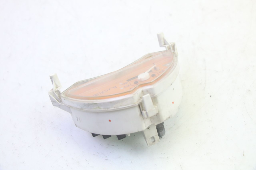 photo de COMPTEUR PEUGEOT LUDIX 50 (2008 - 2017) - Gros plan technique