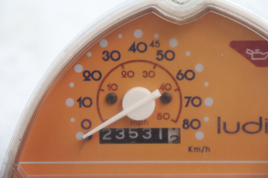 photo de COMPTEUR  PEUGEOT LUDIX PRO 2T 50 (2010 - 2017) - Détail de la pièce