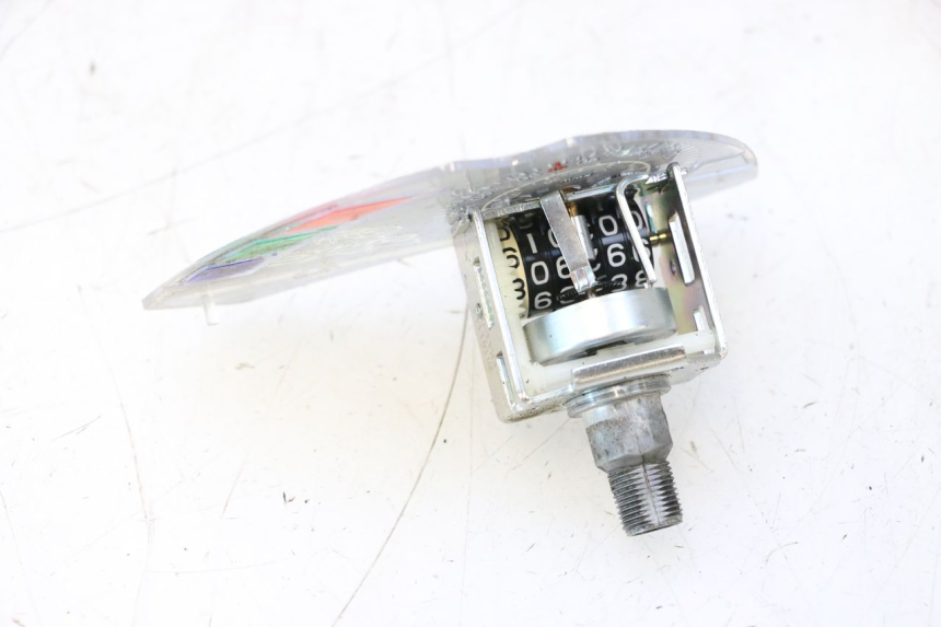 photo de COMPTEUR  PEUGEOT LUDIX SNAKE 2T 50 (2004 - 2014) - Points de fixation