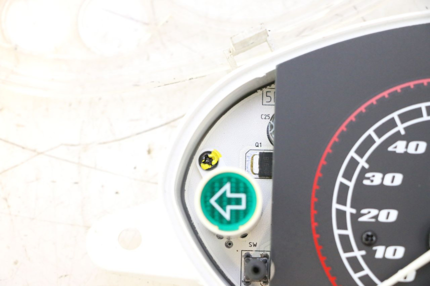 photo de COMPTEUR  MBK MACH G AC 50 (2002 - 2014) - Focus structure