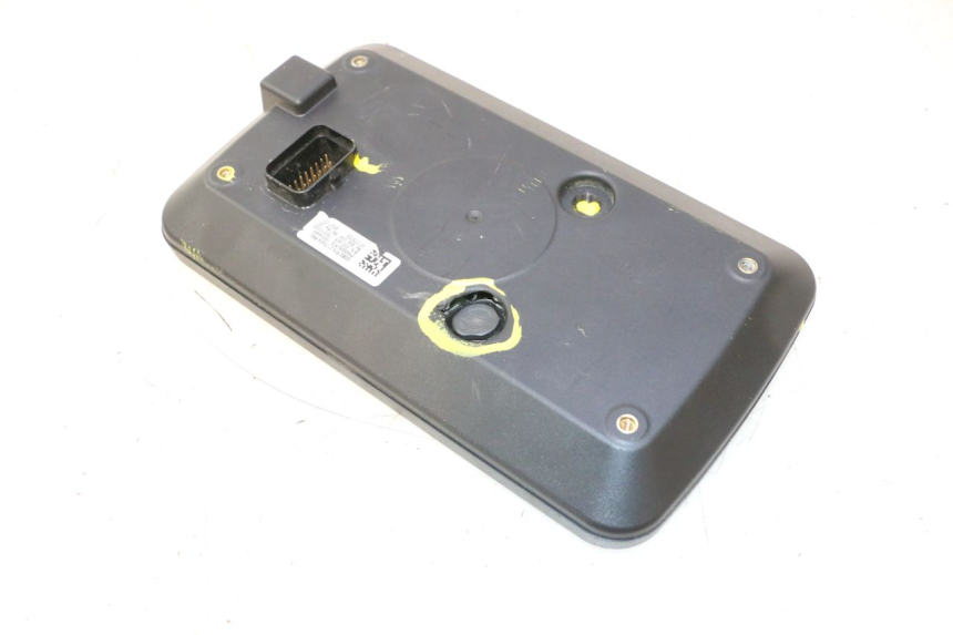 photo de COMPTEUR  PIAGGIO MP3 HPE 530 (2022 - 2026) - Pièce contrôlée
