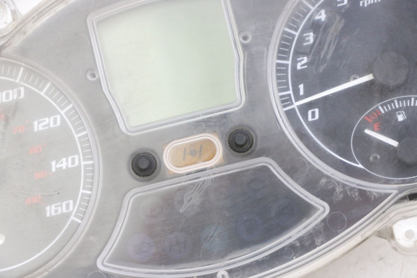 photo de COMPTEUR  PIAGGIO MP3 LT 300 (2010 - 2016) - Détails caractéristiques