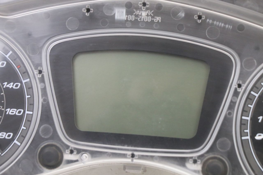 photo de COMPTEUR  PIAGGIO MP3 500 (2014 - 2017) - Autre angle de vue