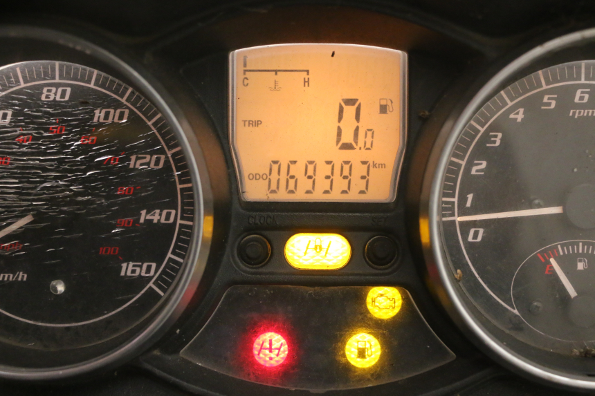 photo de COMPTEUR  PIAGGIO MP3 RL 250 (2007 - 2010)