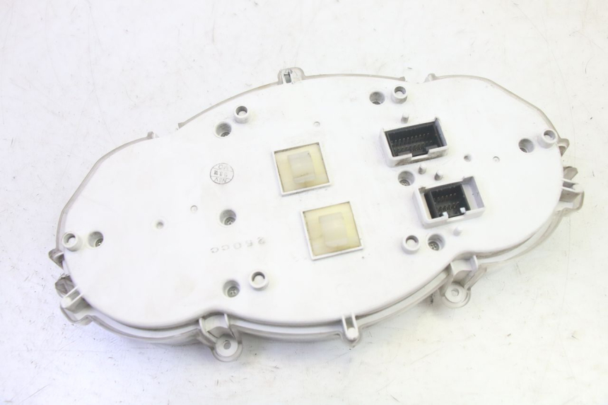 photo de COMPTEUR  PIAGGIO MP3 RL 250 (2007 - 2010) - Marquages et références