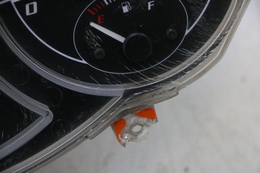 photo de COMPTEUR  PIAGGIO MP3 RL 250 (2006 - 2010) - Zoom qualité