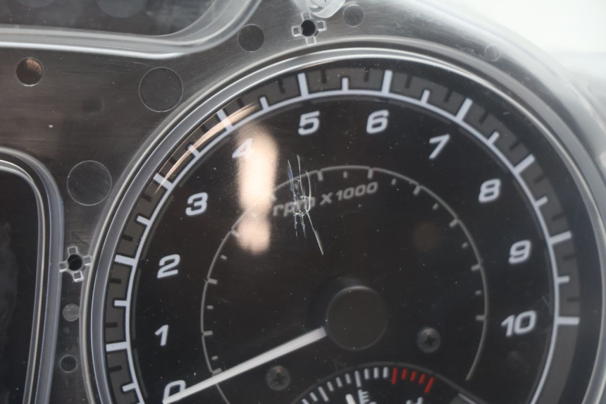 photo de COMPTEUR  PIAGGIO MP3 500 (2016 - 2018) - Vue d’ensemble