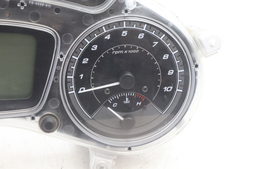 photo de COMPTEUR  PIAGGIO MP3 500 (2016 - 2018) - Vue d’ensemble