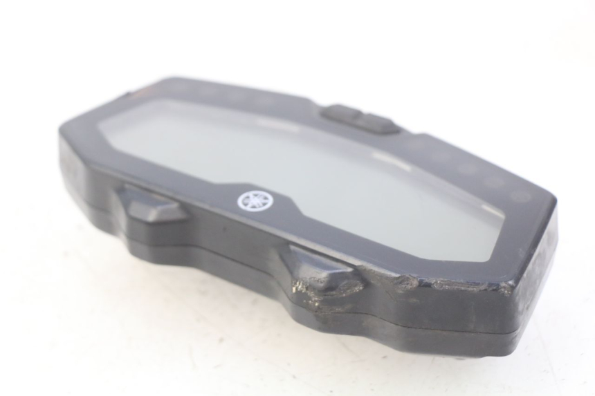 photo de COMPTEUR  YAMAHA MT-07 MT07 700 (2018 - 2020) - Points de fixation