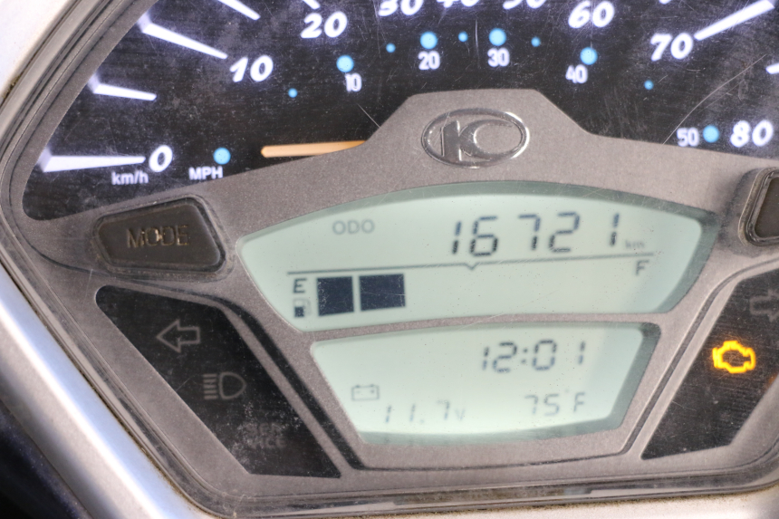 photo de COMPTEUR  KYMCO LIKE 4T 50 (2019 - 2025) - Gros plan technique