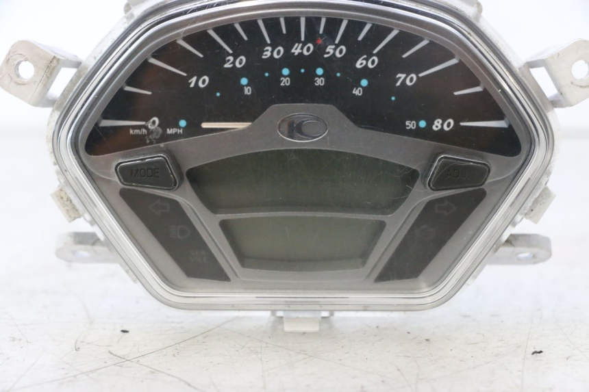 photo de COMPTEUR  KYMCO LIKE 4T 50 (2019 - 2025) - Autre angle de vue