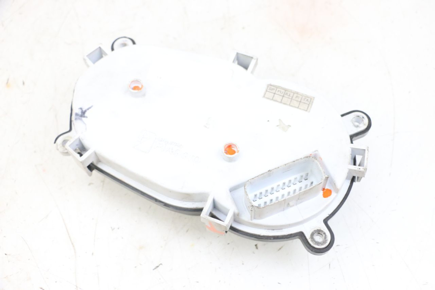 photo de COMPTEUR PIAGGIO NEW TYPHOON 50 (2018 - 2021) - Points de fixation