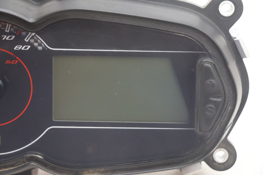 photo de COMPTEUR PIAGGIO NEW TYPHOON 50 (2018 - 2021) - Zoom état d’usage
