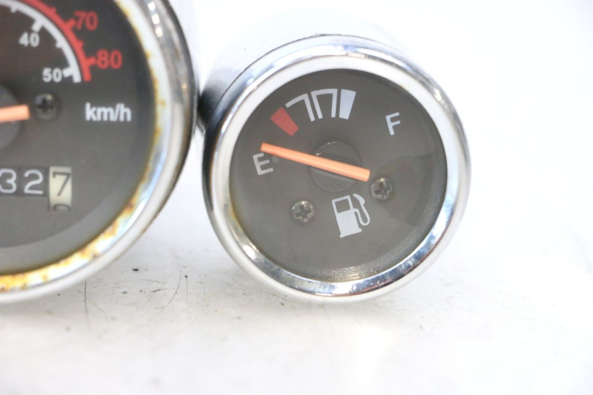 photo de COMPTEUR  JM MOTORS OLDIES 4T 50 (2020 - 2026) - Focus structure
