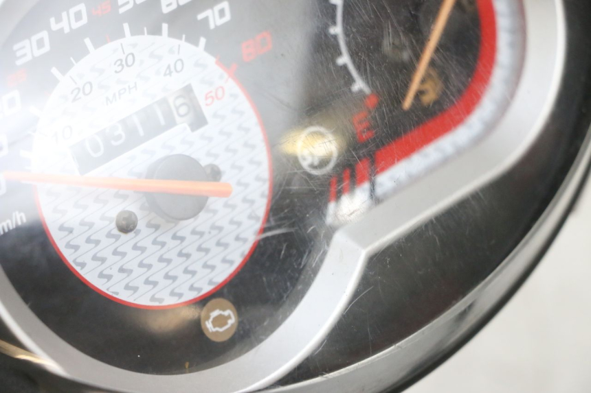 photo de COMPTEUR SYM ORBIT III 3 4T 50 (2018 - 2021) - Zoom état d’usage