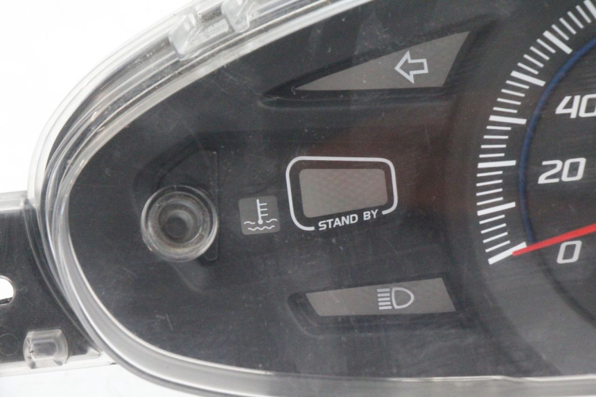 photo de COMPTEUR  HONDA PCX (JF28) 125 (2009 - 2011) - Détail de la pièce