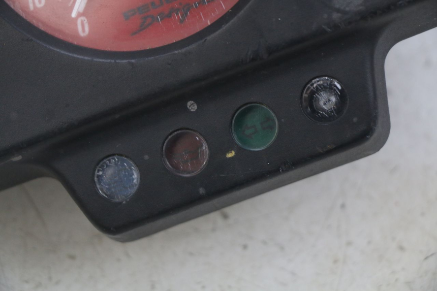 photo de COMPTEUR PEUGEOT SPEEDFIGHT LC 50 (1996 - 2002)