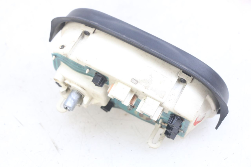 photo de COMPTEUR PEUGEOT TREKKER 50 (1998 - 2004)