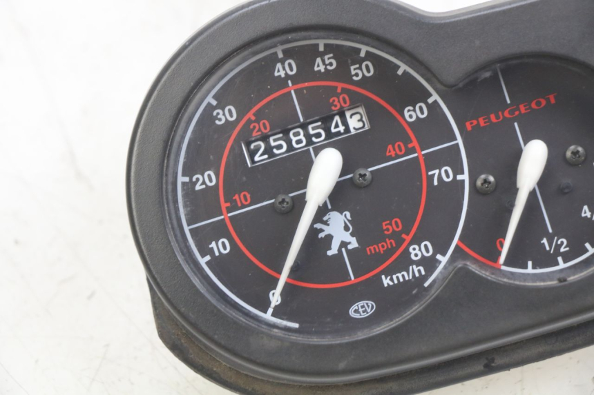 photo de COMPTEUR PEUGEOT TREKKER 50 (1998 - 2004)