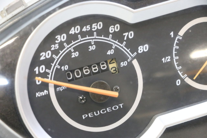 photo de COMPTEUR  PEUGEOT TWEET 4T 50 (2014 - 2019)