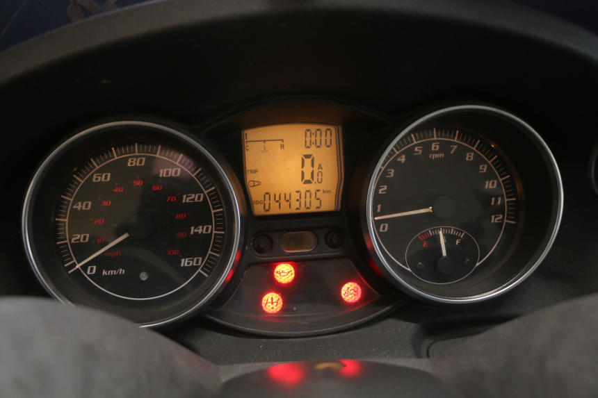 photo de COMPTEUR PIAGGIO MP3 125 (2006 - 2014)