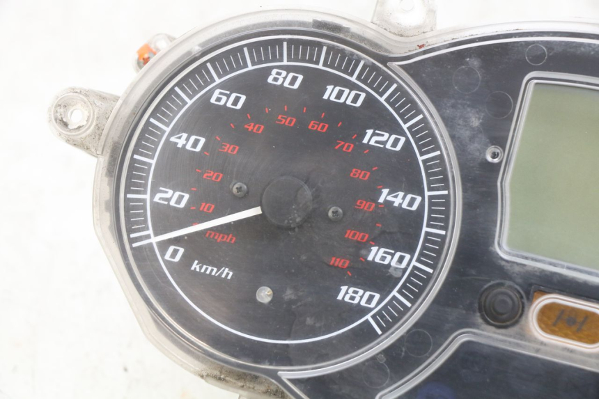 photo de COMPTEUR PIAGGIO MP3 LT 400 (2007 - 2012)