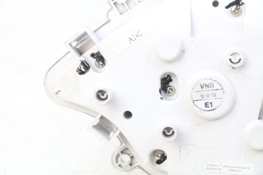 photo de COMPTEUR PIAGGIO VESPA GTS IGET ABS 125 (2017 - 2023)