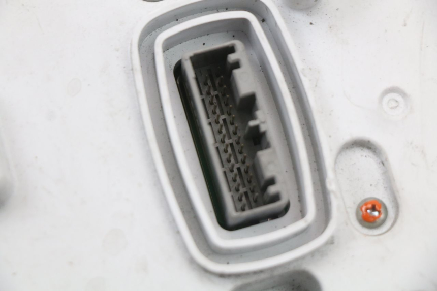 photo de COMPTEUR PIAGGIO X10 125 (2012 - 2017)