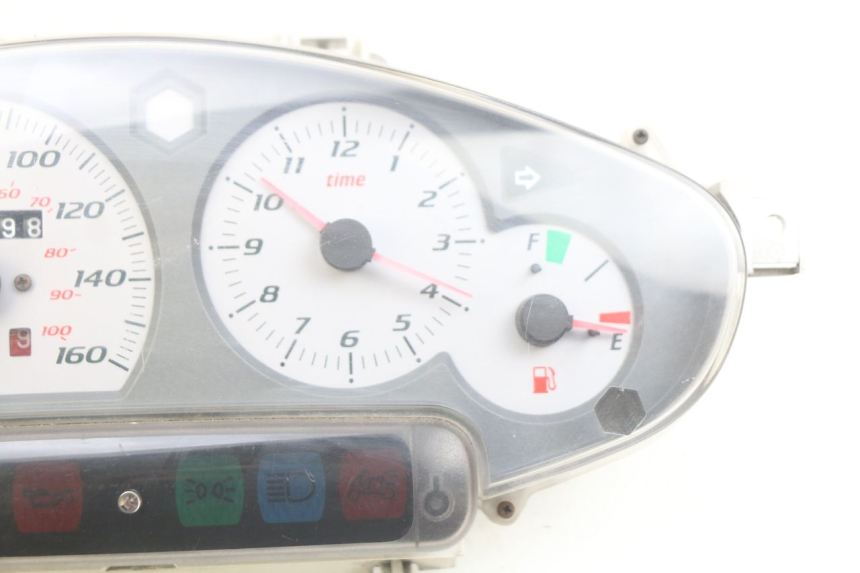 photo de COMPTEUR PIAGGIO X8 125 (2004 - 2007)