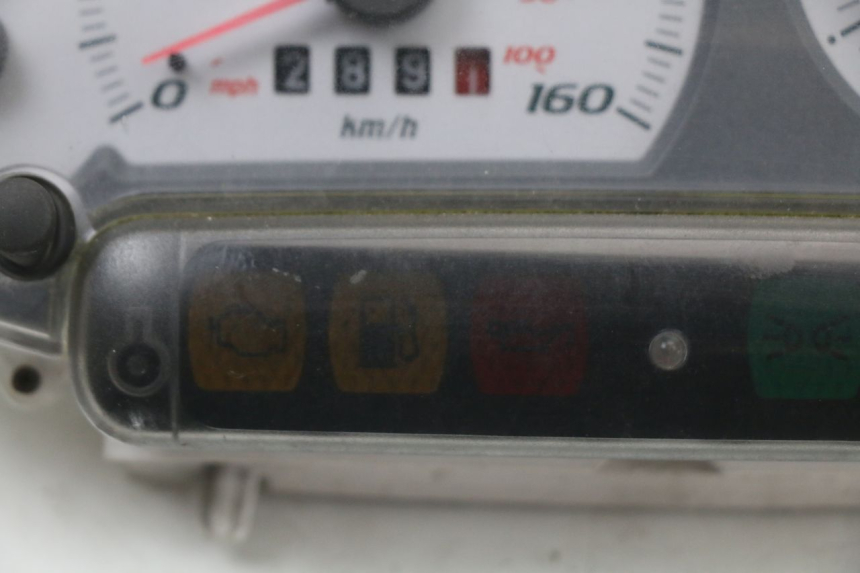 photo de COMPTEUR PIAGGIO X8 125 (2004 - 2007)