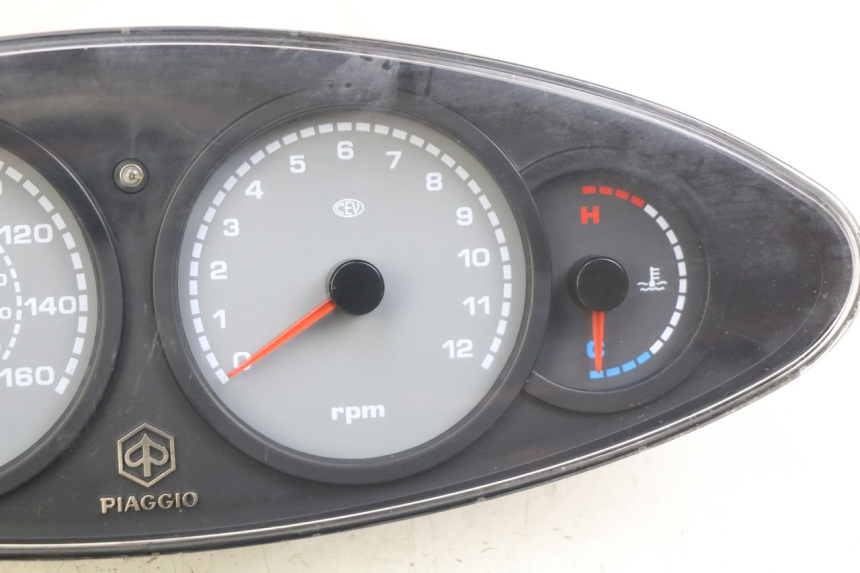 photo de COMPTEUR PIAGGIO X9 125 (2000 - 2003)