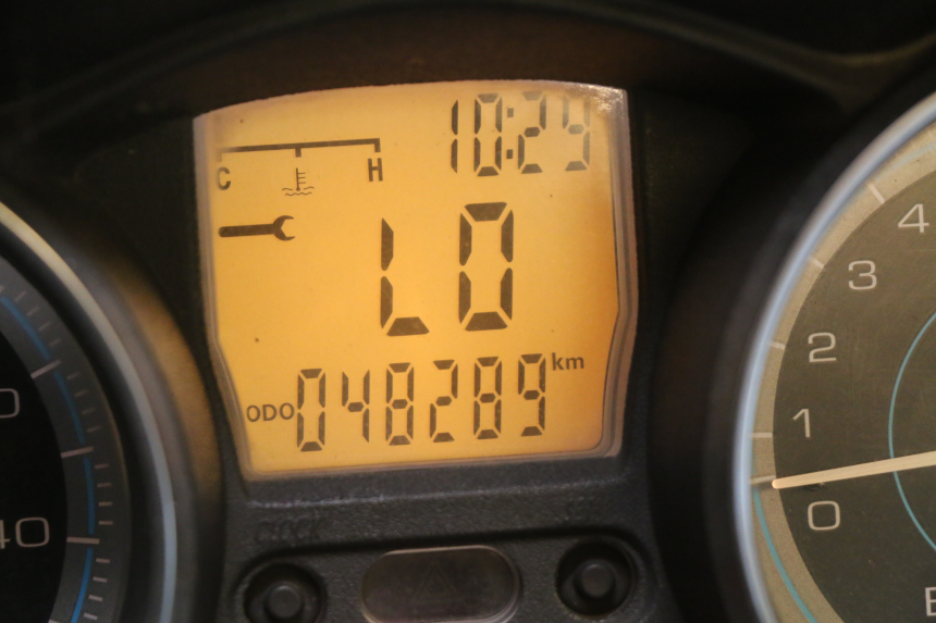 photo de COMPTEUR PIAGGIO XEVO - X EVO 125 (2007 - 2016)