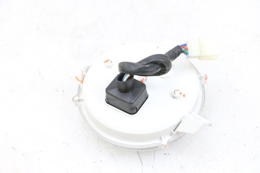 photo de COMPTEUR  EFUN PUSA 1 - Points de fixation